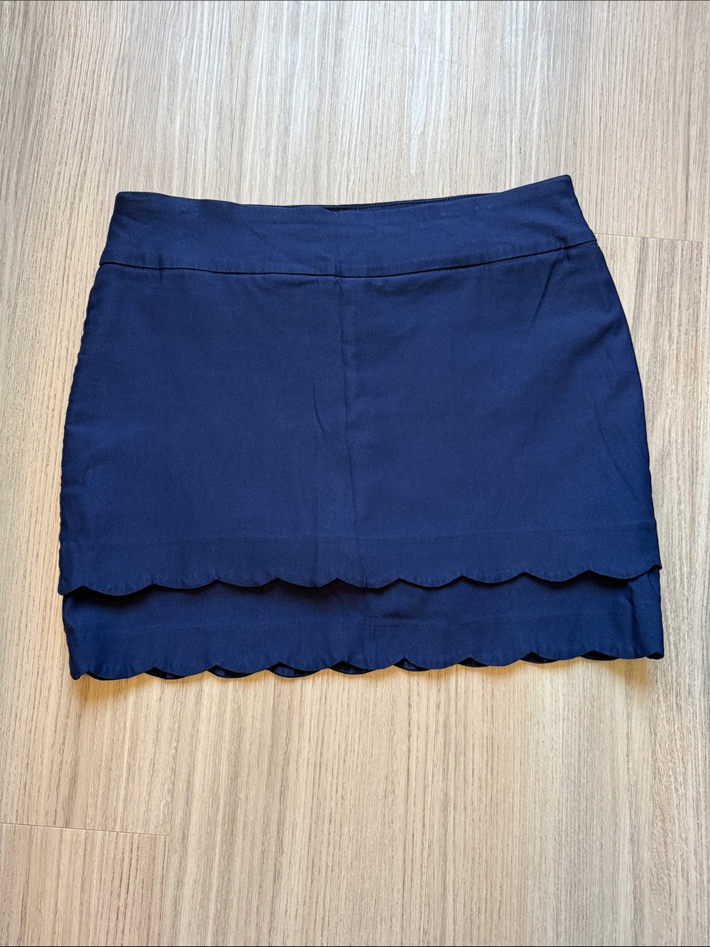 crown & ivy Navy Double-Layer Scalloped Mini Skirt
